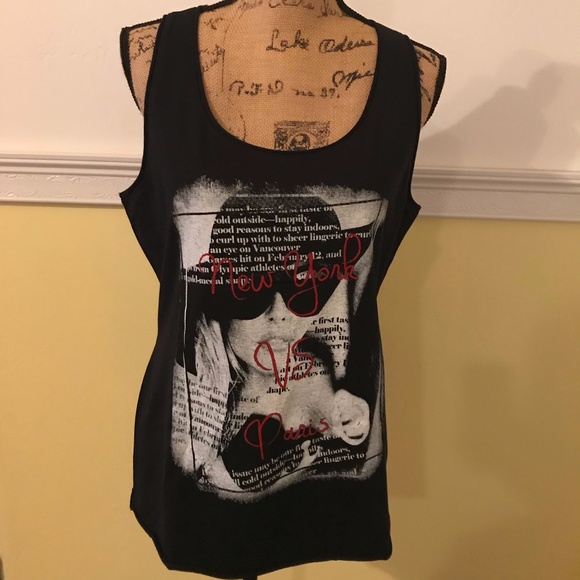 *NWOT* Plus Sizes  New York VS Paris Tank Top - Picture 2 of 5